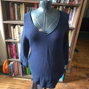 Boden navy blue wool/cotton blend v-neck size 6 royalcore sweater